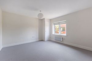 Photo 33- click for photo gallery